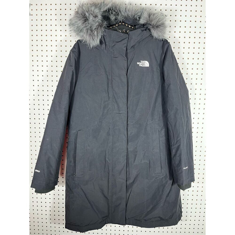 The North Face 550 parka jacket size XL